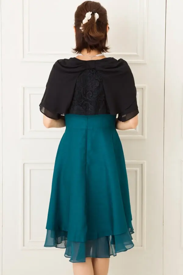 バレンチノ　黒　レースボレロ　　未使用品 LL 新品 長袖レースボレロ 黒 大きいサイズ パーティー 結婚式