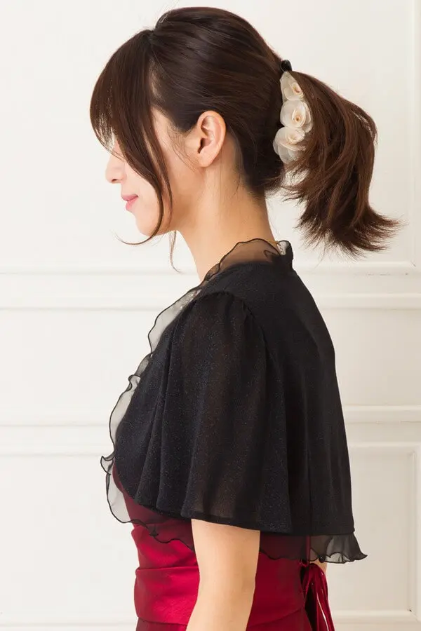オーガンジーの縁取り付き黒ラメニットボレロ | Preference | Cx-1341