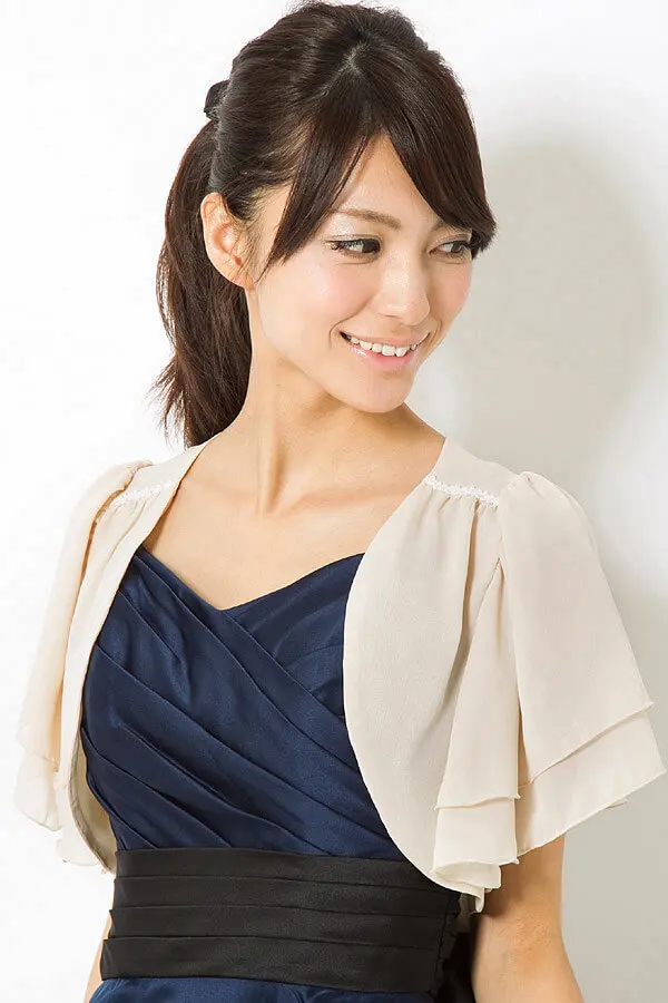 袖ティアードシャンパンベージュボレロ | REPLETE | Cx-1366 | 結婚式