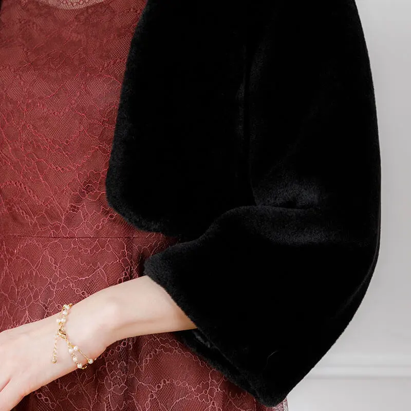 ブラックのエコファーボレロ | Dorrydoll | C-4033 | 結婚式パーティー