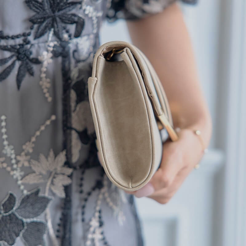 モカのマットフェイクレザーバッグの商品画像2