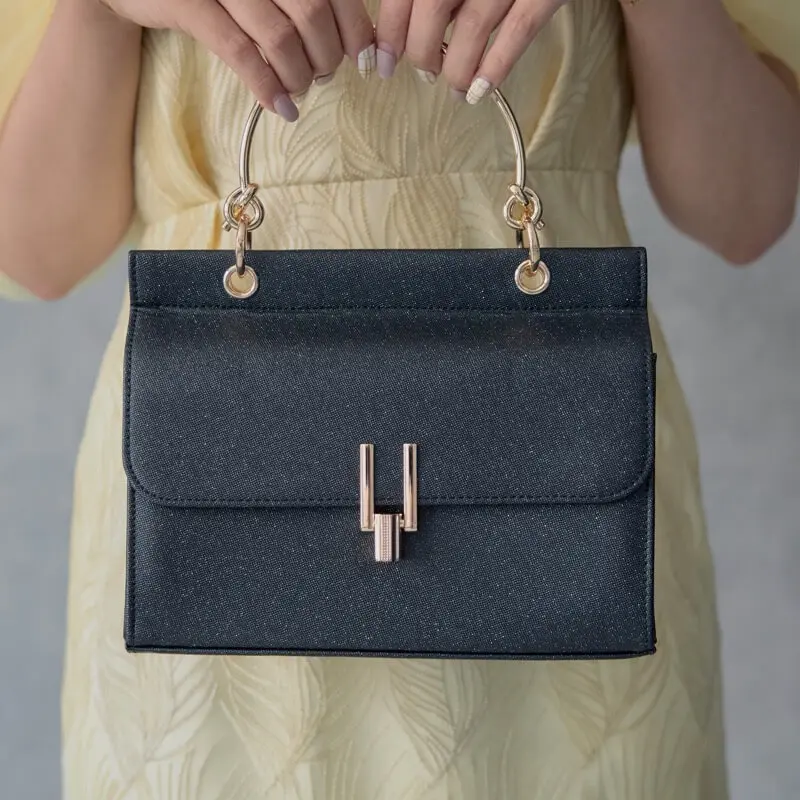 チャコールのシャーリングスリーブジャガードドレス | Dorry doll | M チャコールのシャーリングスリーブジャガードドレス | Dorry doll | M