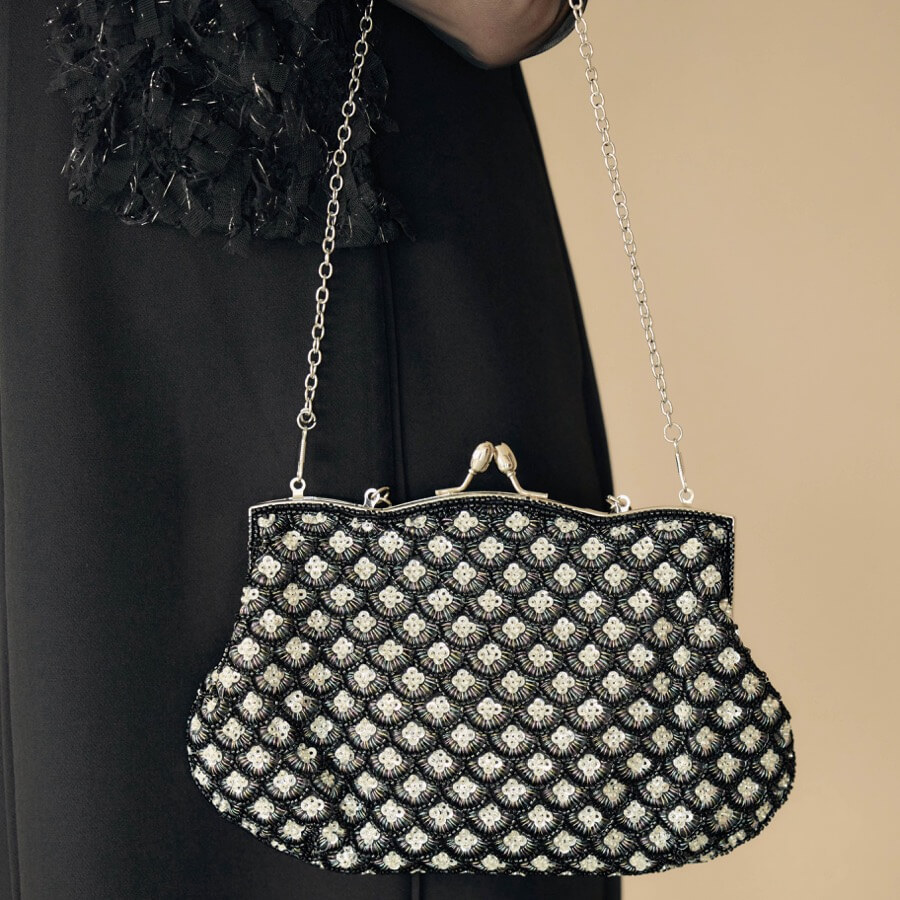 ブラックのスパンコール×ビーズバッグの商品画像3