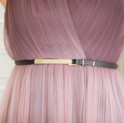 ダークブラウンの本革細ベルトのサムネイル画像