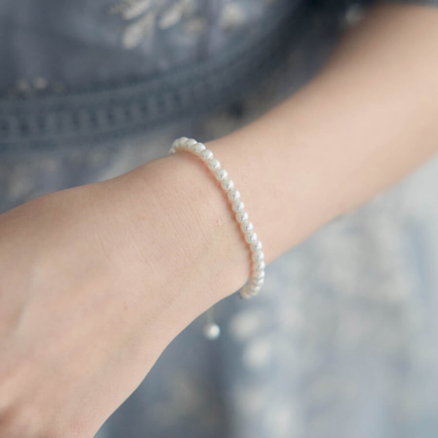 シルバーのパールスライドチェーンブレスレットの商品画像2