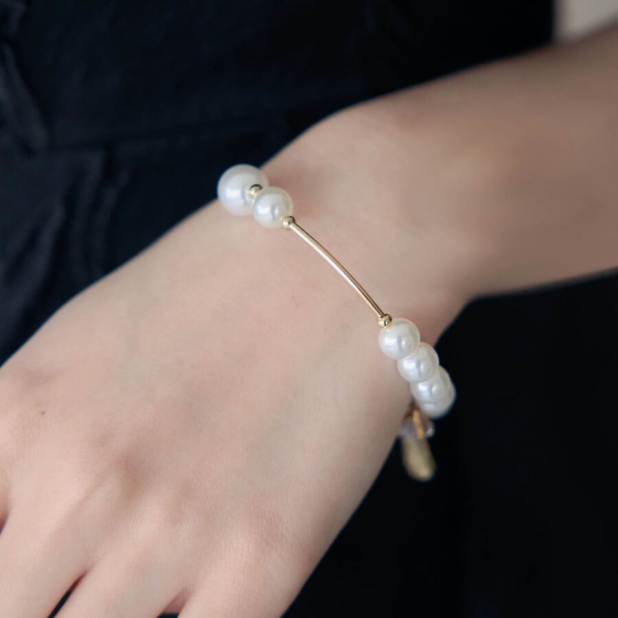 ゴールドのパール×ゴールドチャームブレスレットの商品画像3