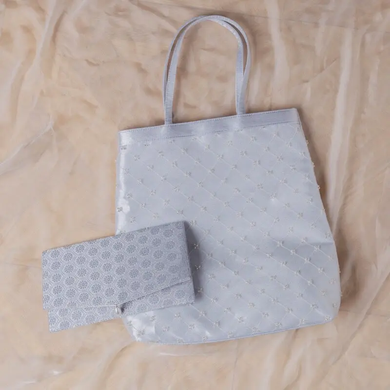 シルバーのダイヤチュールサブバッグ×袱紗セット | セラビ | H-0012