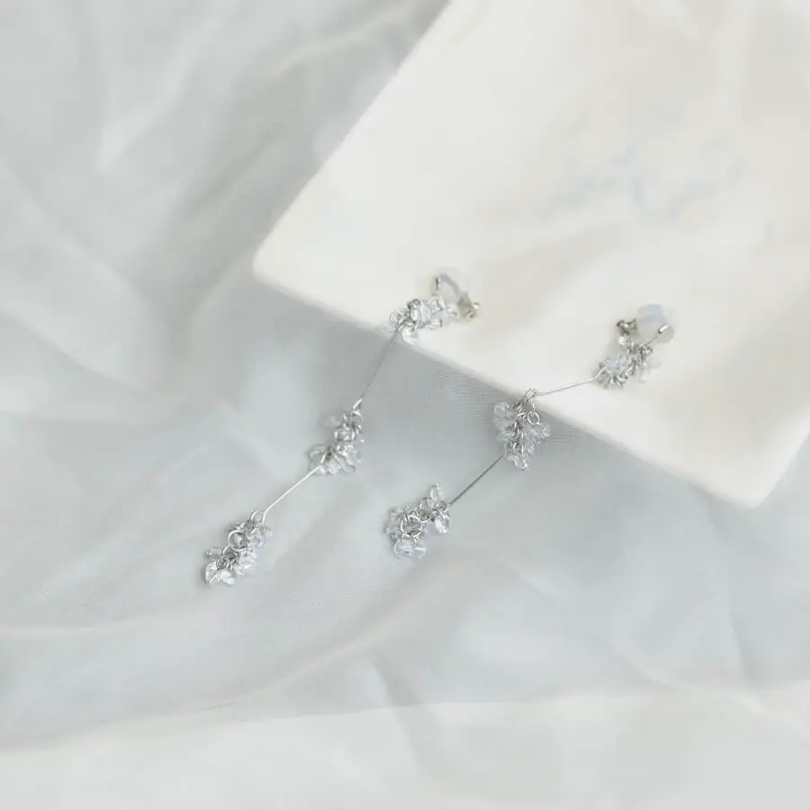 シルバーのクリアビーズロングイヤリング | セラビ | I-0085 | 結婚式