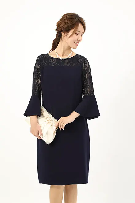 CHAN ファッション ネイビー 刺繍入り フレアスリーブ ドレス
