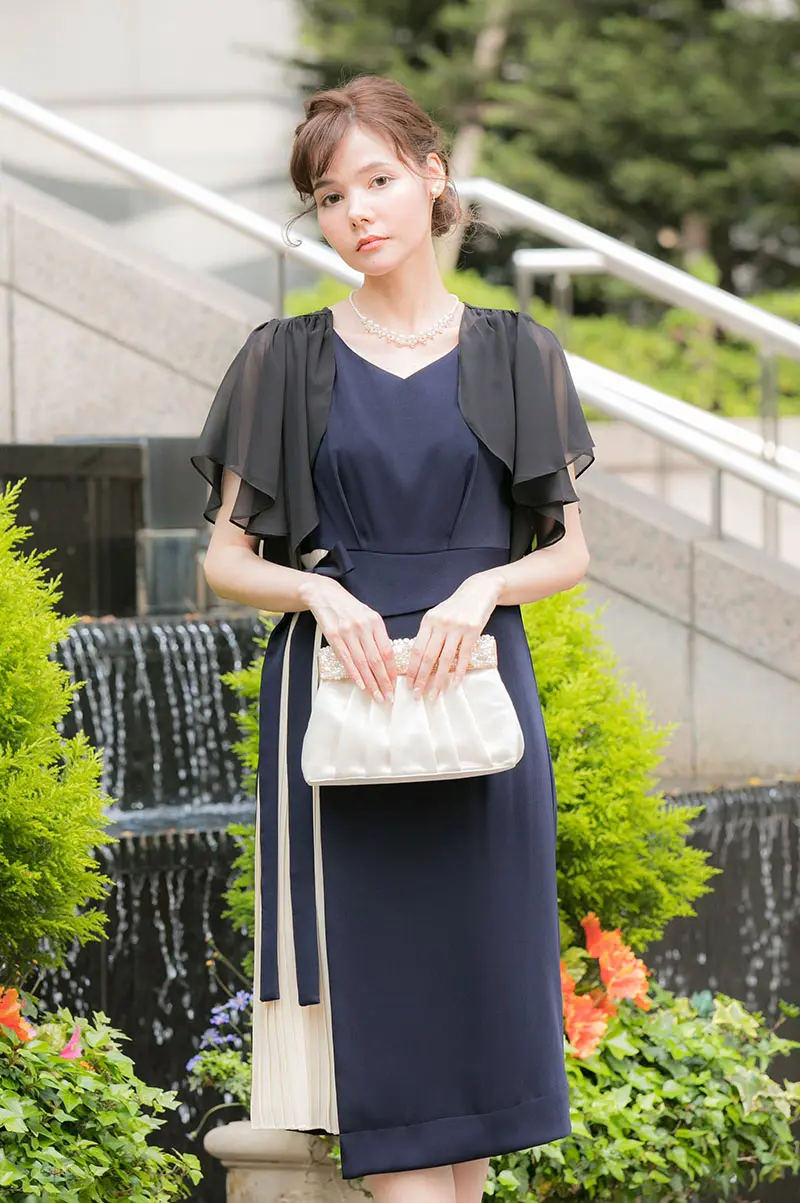 REISS★ティラーアシンメトリードレス タイルプリント XSサイズあり】刺繍レースアシンメトリータイトミニキャバドレス