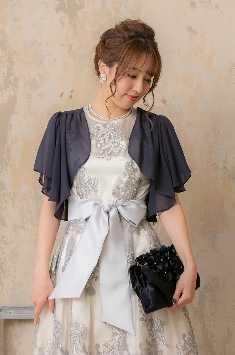 ベージュ×グレーの刺繍入りチュールドレス | Dorry doll | M～L | 結婚