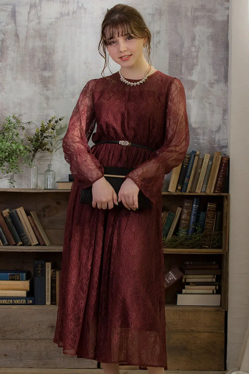 ボルドーの長袖総レースドレス | trattoria | M | 結婚式パーティーの