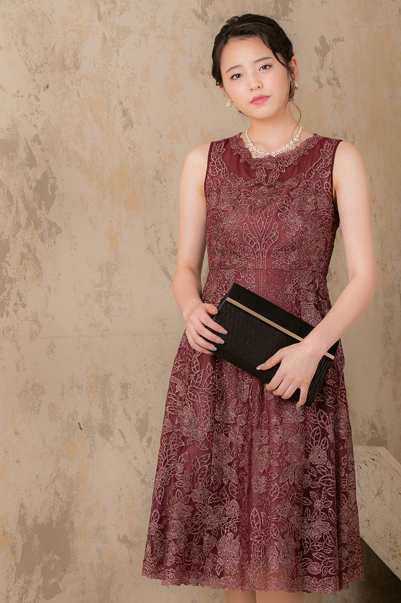 秋田県の結婚式 パーティードレス人気ランキング おすすめレンタルドレス レンタルドレスのリリアージュ