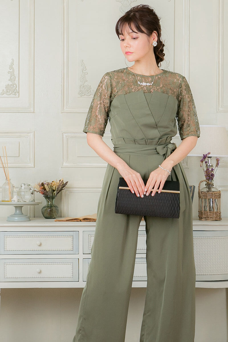 お呼ばれ 秋の結婚式の服装は コーデや年代別おすすめドレス 9月10月11月 結婚式パーティーのレンタルドレスはリリアージュ お呼ばれ 秋の結婚式の服装は コーデや年代別おすすめドレス 9月10月11月 結婚式パーティーのレンタルドレスはリリアージュ
