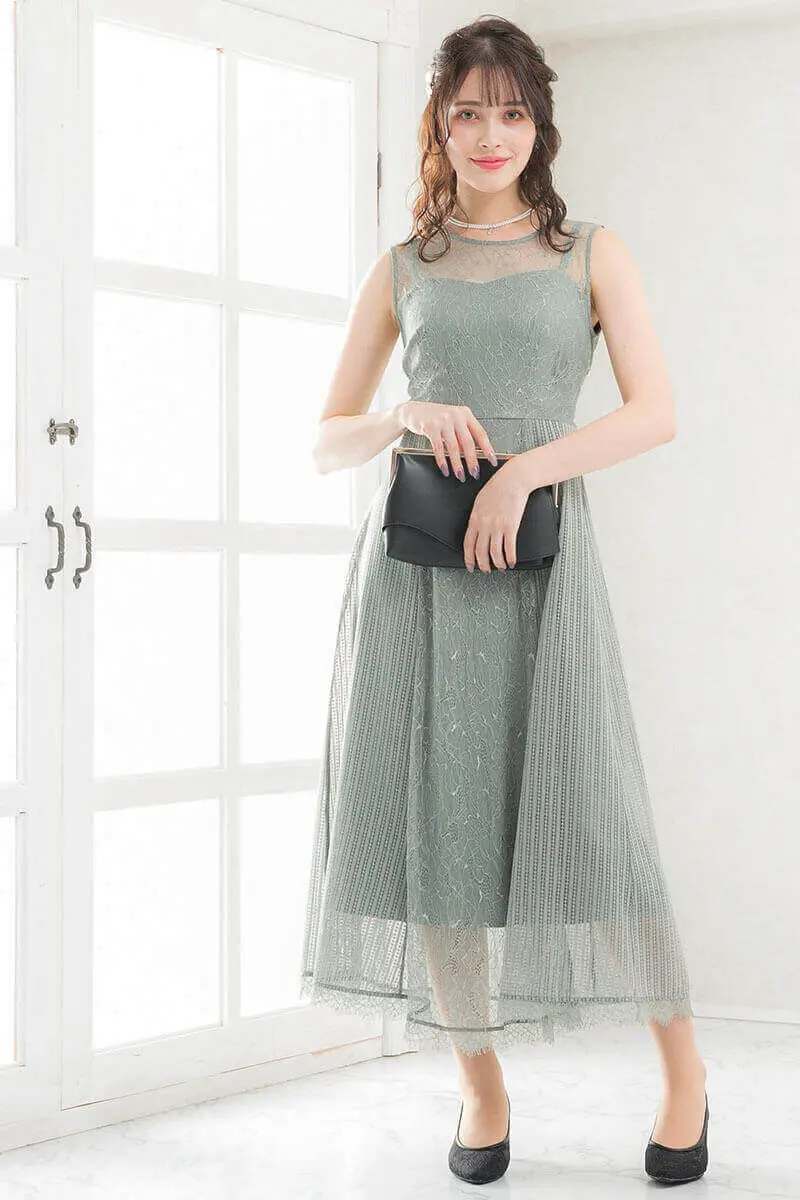 アッシュグリーンのストライプレースドレス | Iam | M | 結婚式