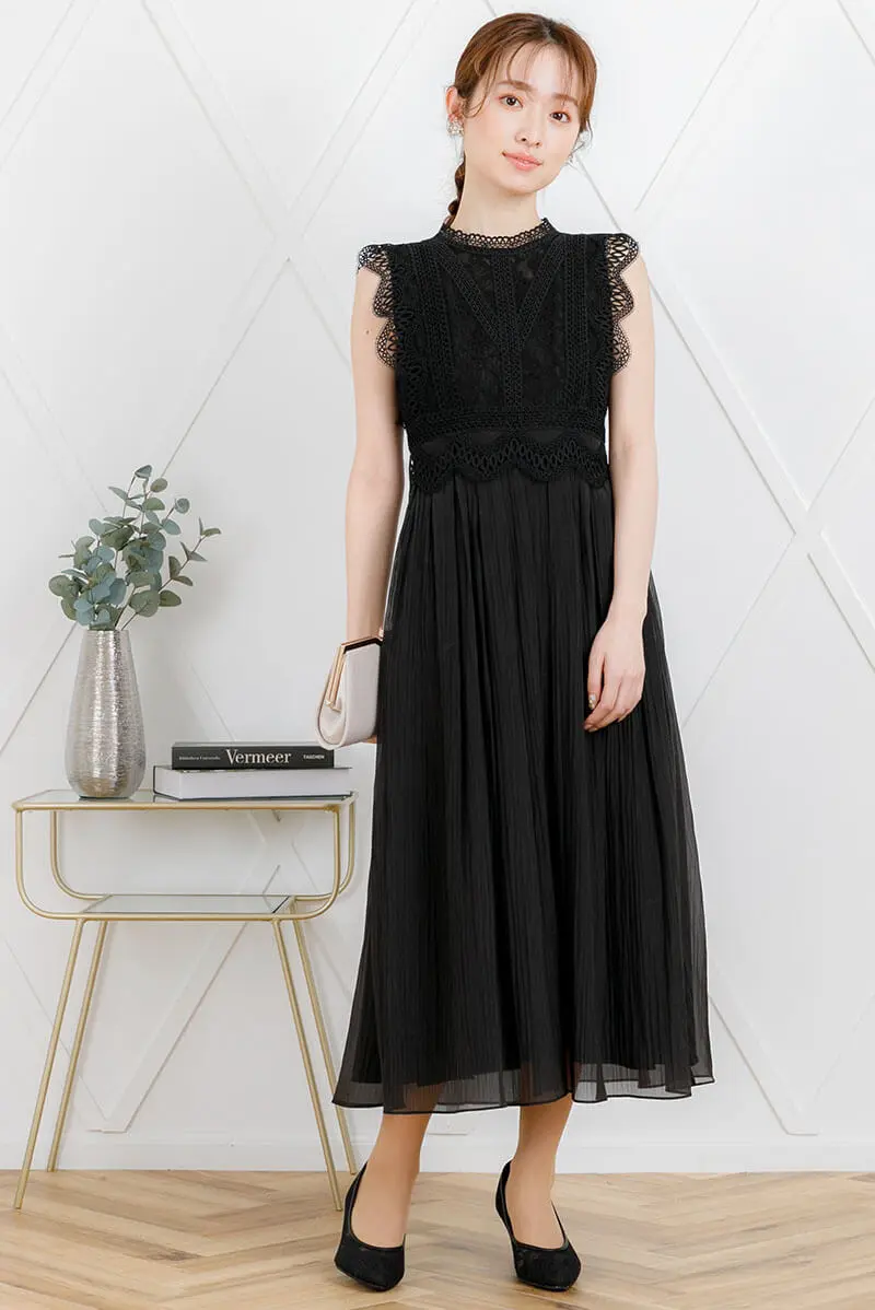 ブラックのレース×オーガンジープリーツドレス | Dorrydoll | M | 結婚