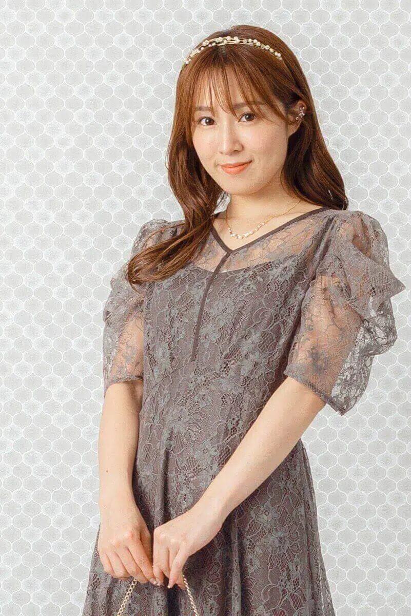 ダークグレーのパワショルレースドレス | select shop | M | 結婚式
