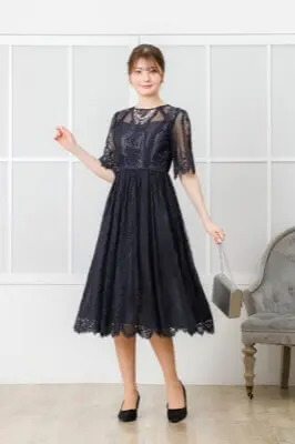 アンティーク 目の細かな◻◽フィレレース レクタングル トレイクロス ローズ紋β RUIRUE BOUTIQUE モチーフレース装飾チャコールグレードレス (M
