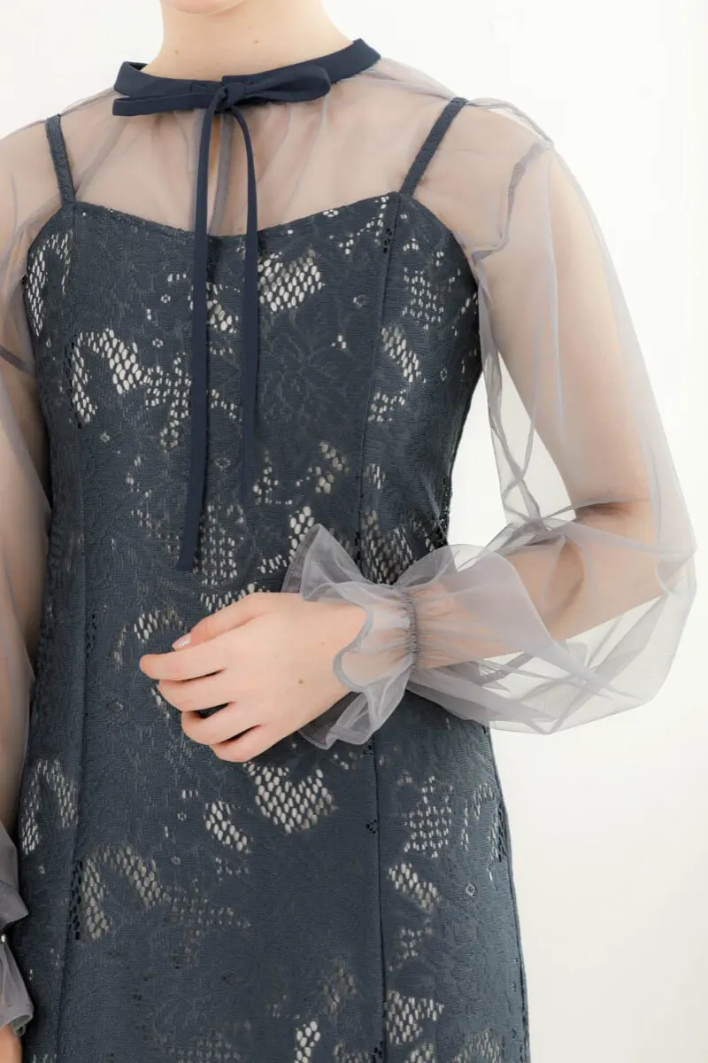 クロエシースルードレス