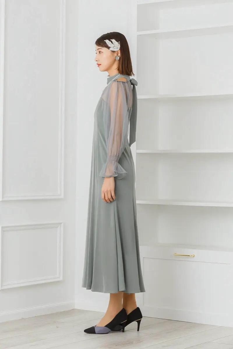 グリーンのショルダーカットアウトドレス | Dorry doll | M | 結婚式