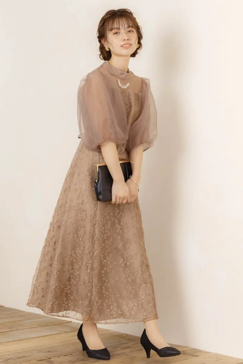 モカのオーガンジーパフスリーブドレス | metoi | M | 結婚式