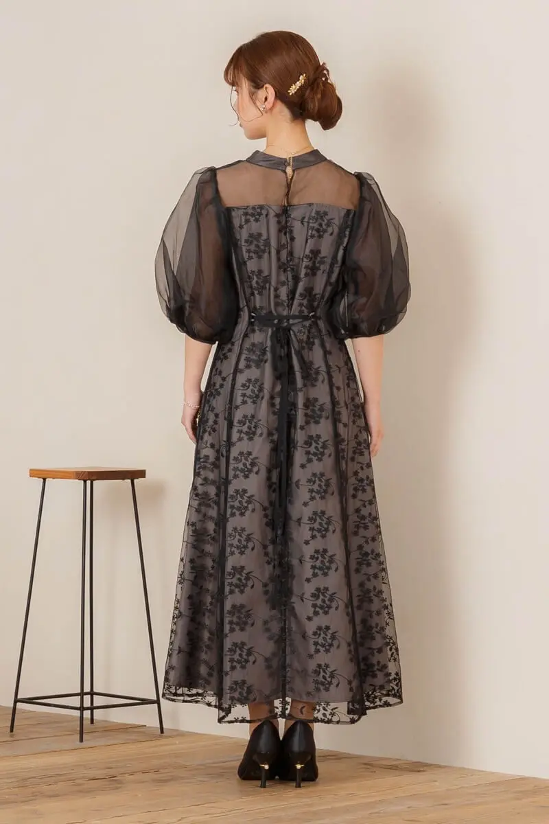 ブラックのオーガンジーパフスリーブドレス | metoi | M | 結婚