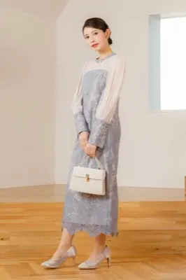 ブルーのダマスク柄レースドレス | ANDRESD | M | 結婚式パーティーの