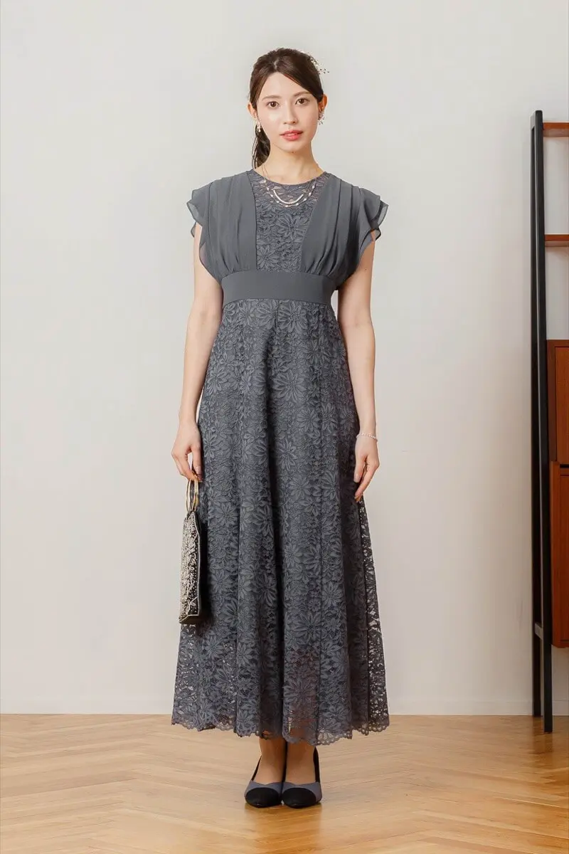 ダークアッシュのシフォンスリーブレースドレス