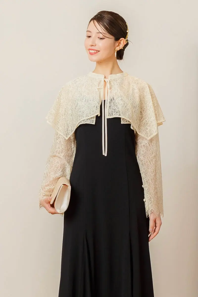 ベージュ×ブラックのレイヤードケープドレス | ANDRESD | M | 結婚式