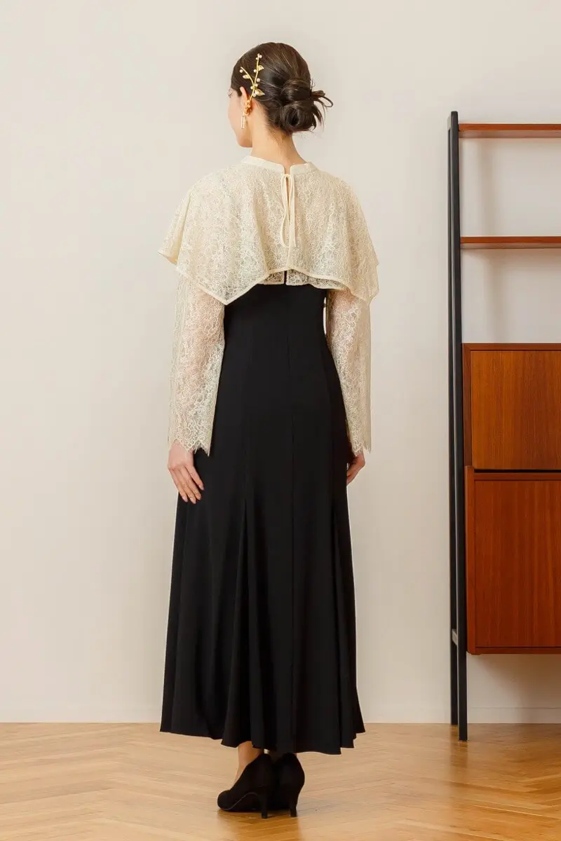 ベージュ×ブラックのレイヤードケープドレス | ANDRESD | M | 結婚式