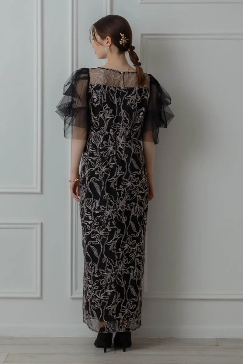 ブラックのフラッフィースリーブペンシルドレス | LE' RURE | S | 結婚