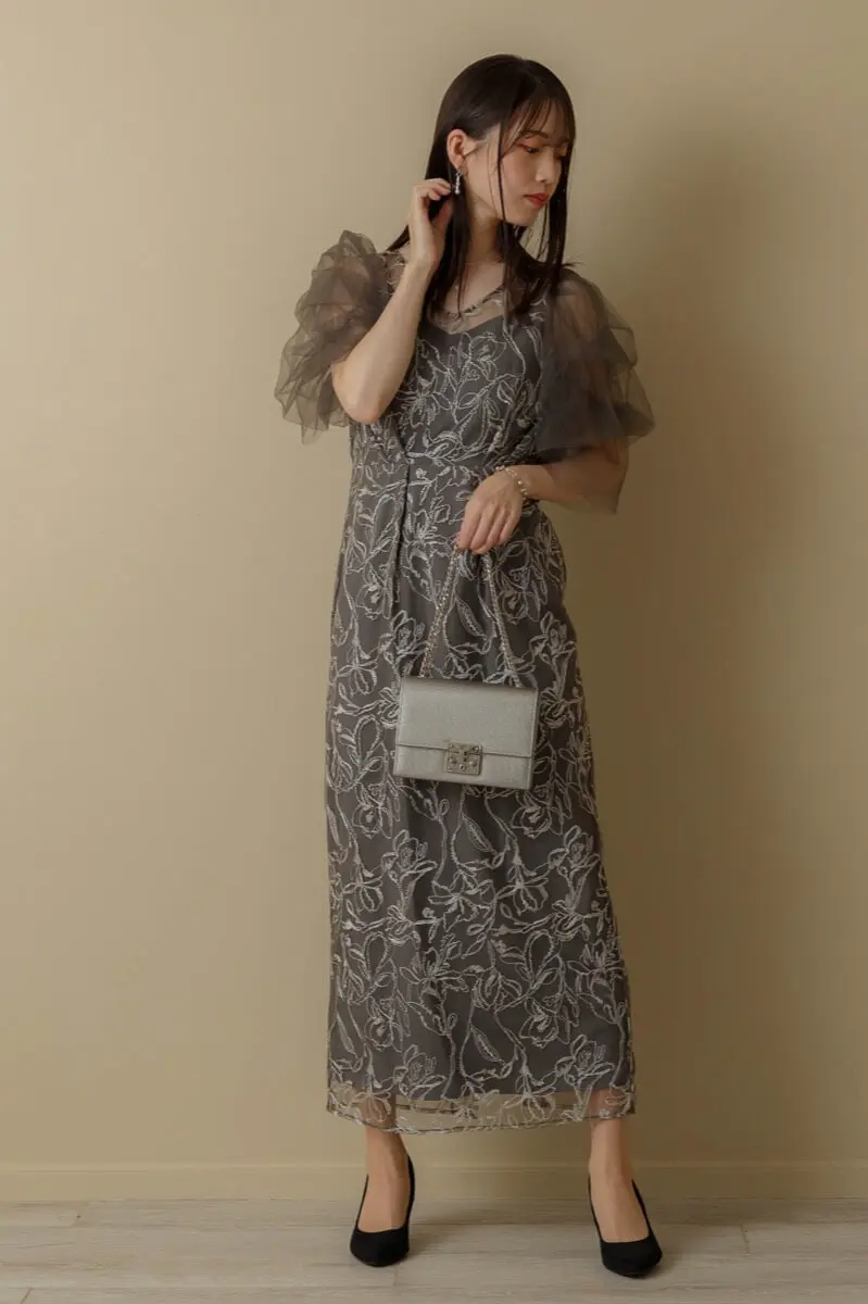 チャコールのフラッフィースリーブペンシルドレス | LE' RURE | S