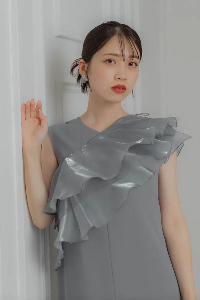 ブルーのグロッシーラッフル付きドレス | ANDRESD | M | 結婚式