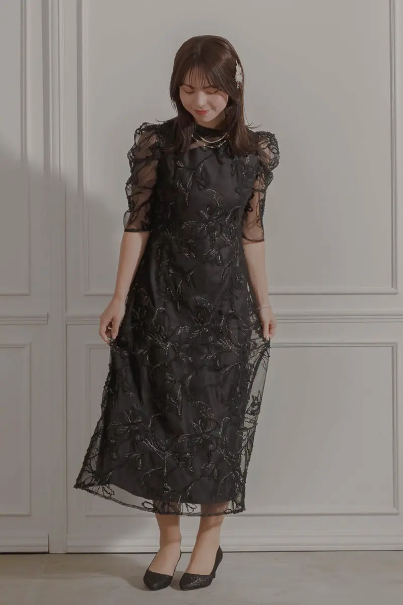 ブラックのフェザーフラワーカッティングドレス | metoi | L | 結婚式