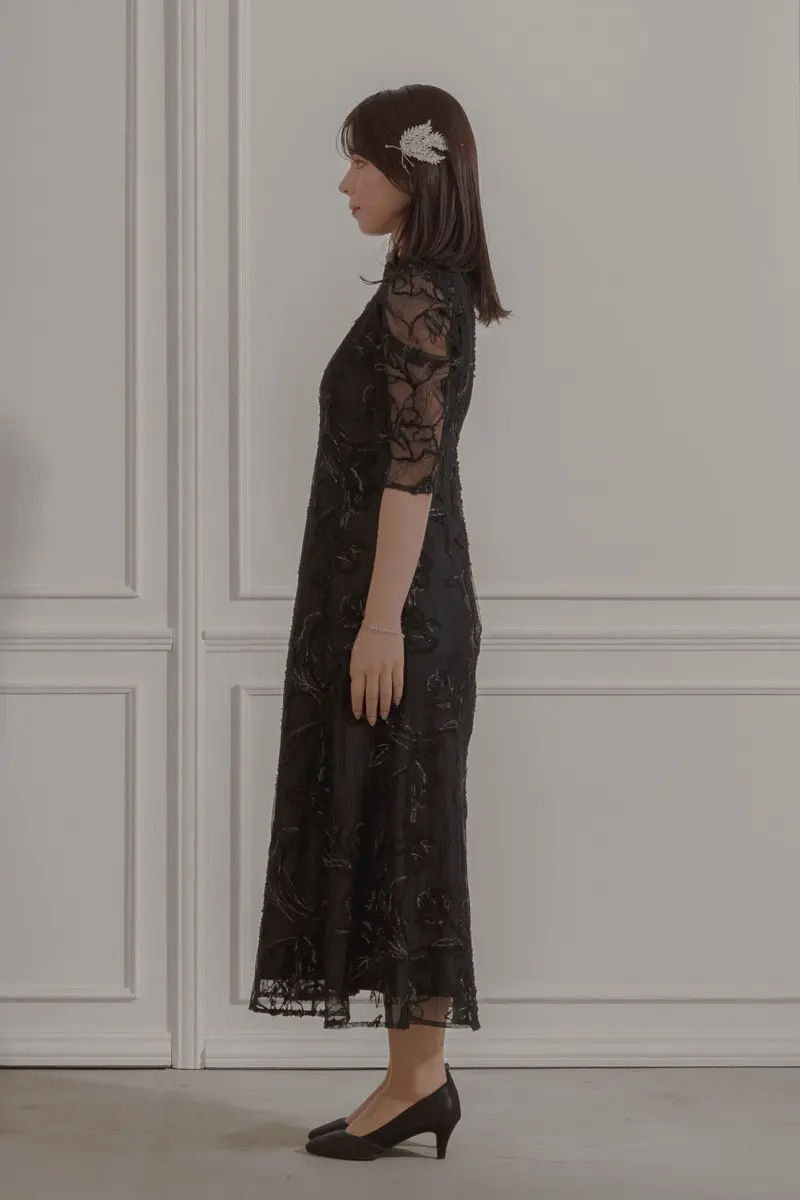 ブラックのフェザーフラワーカッティングドレス | metoi | L | 結婚式