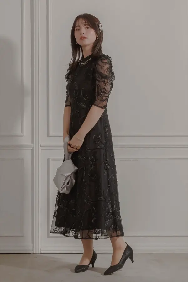 ブラックのフェザーフラワーカッティングドレス | metoi | L | 結婚式