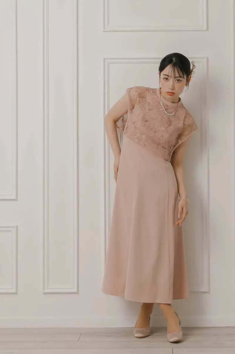 ピンクのスパンコールレースドレス | metoi | M | 結婚式パーティーの