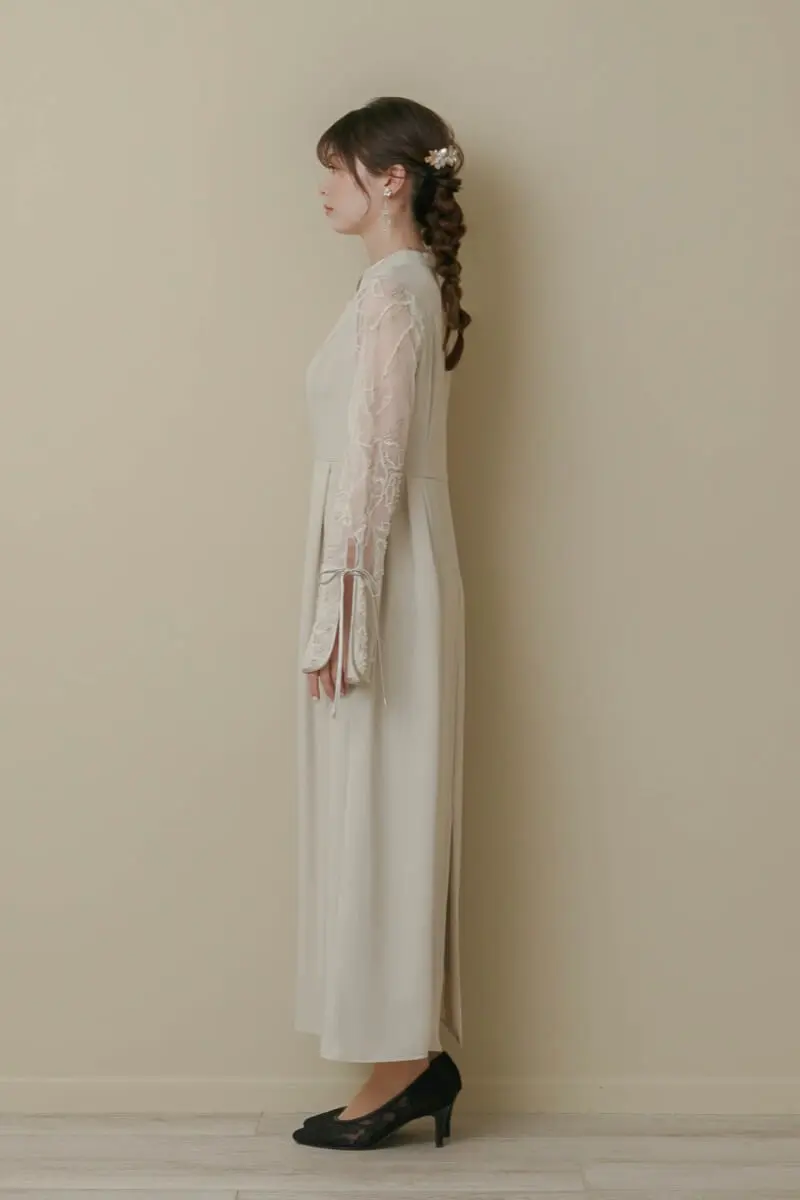 ★新品タグ付き★ドリードール　フェザーフラワーコクーンドレス　結婚式　二次会 フェザーフラワーコクーンドレス結婚式お呼ばれワンピース