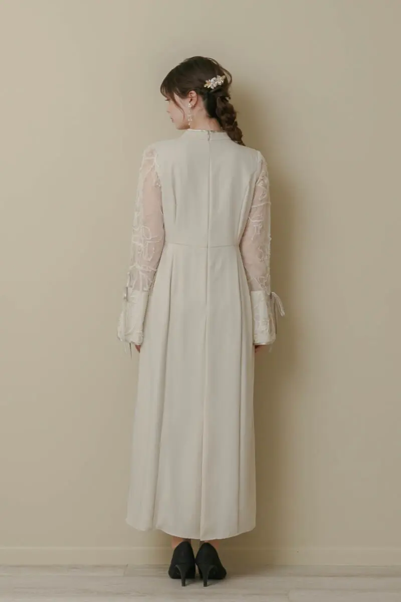 ★新品★ドリードール　フェザーフラワーコクーンドレス　結婚式　二次会　パーティー フェザーフラワーコクーンドレス結婚式お呼ばれワンピース