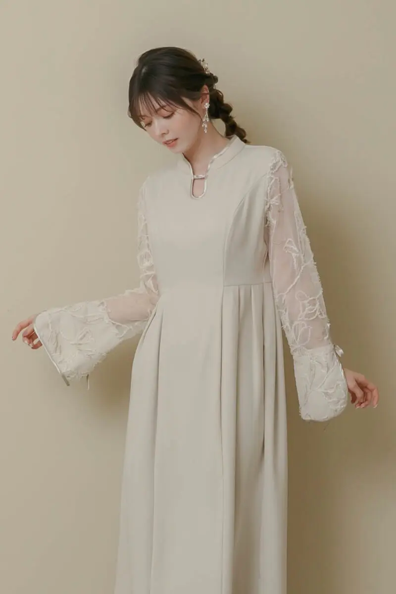 ★新品タグ付き★ドリードール　フェザーフラワーコクーンドレス　結婚式　二次会 フェザーフラワーコクーンドレス結婚式お呼ばれワンピース