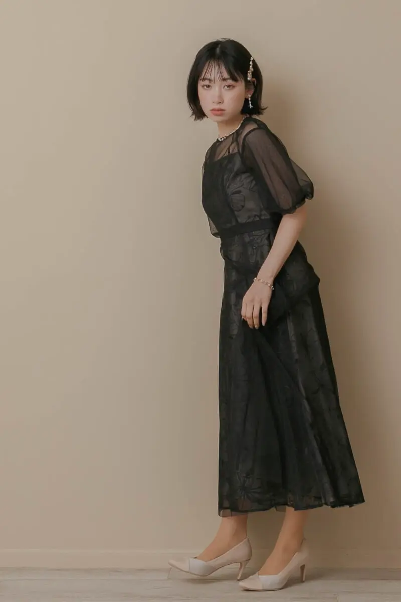 RINASCIMENTO　美スタイルタイトドレス　スパンコール　薔薇　黒　M ブラックスパンコールロングドレス/黒木麗奈 - カラードレス