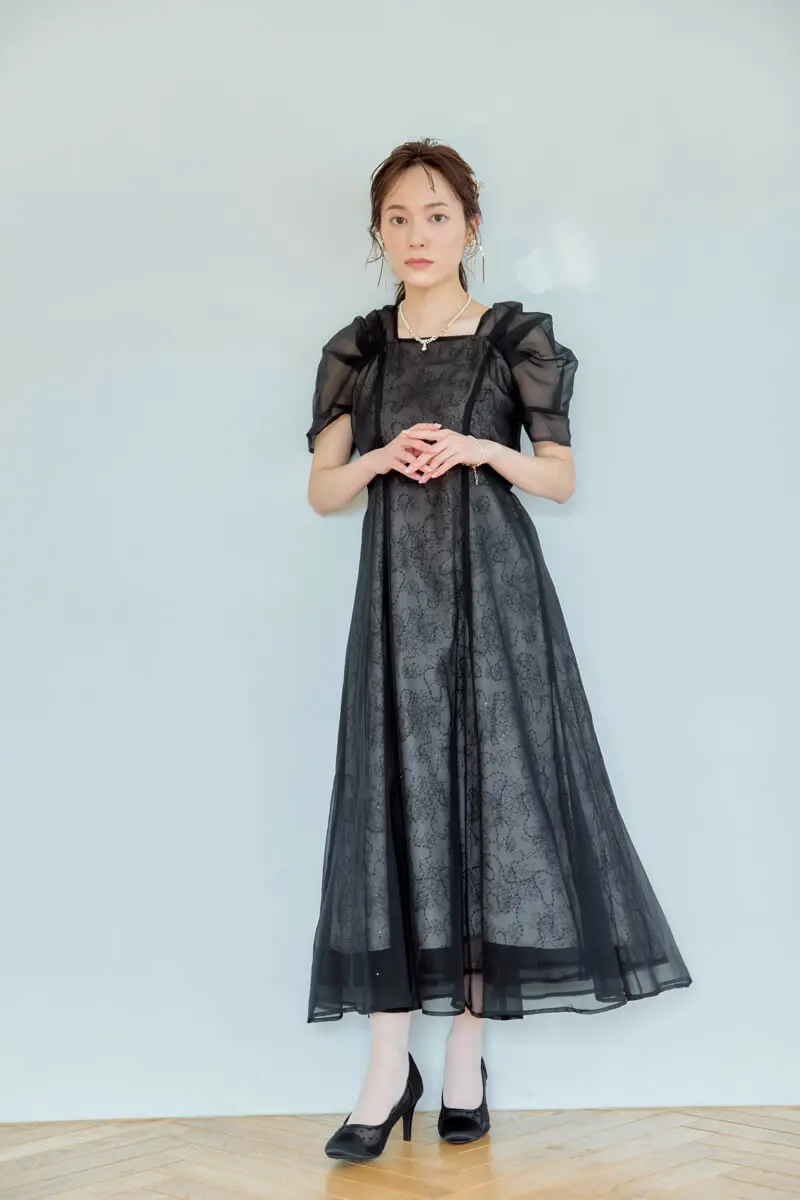 ★新品★BO•Dre ブラックのオーガンジースパンコールドレス　結婚式 ブラックのオーガンジースパンコールドレス | Dorry doll | M