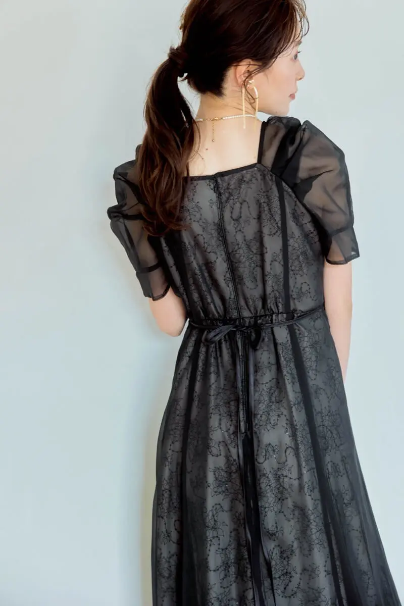 スパンコールドレスショール付き　　　　　　⭐️SALE⭐️ XSサイズあり】スパンコール付き刺繍レースxサイドチュール