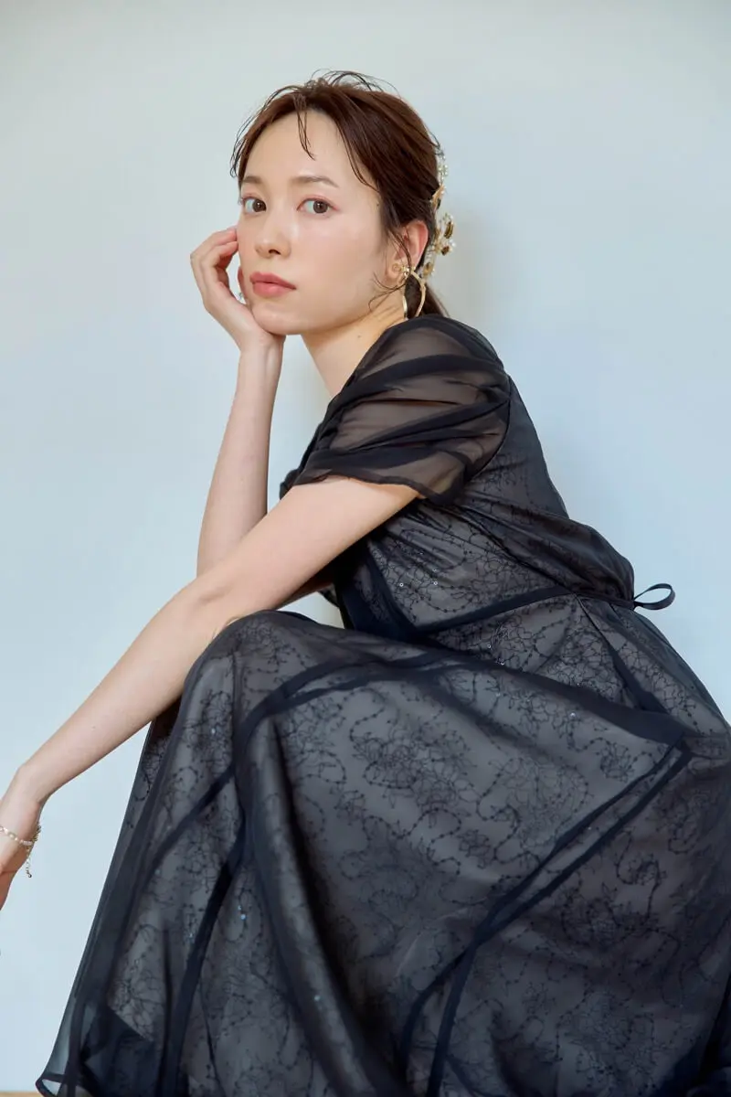★新品★BO•Dre ブラックのオーガンジースパンコールドレス　結婚式 ☆新品タグ付き☆ドリードール ブラックのオーガンジー