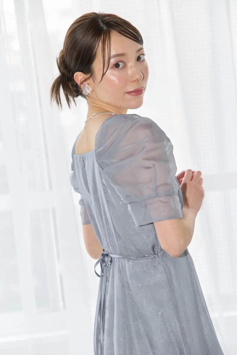 グレーのオーガンジースパンコールドレス | Dorry doll | M | 結婚式
