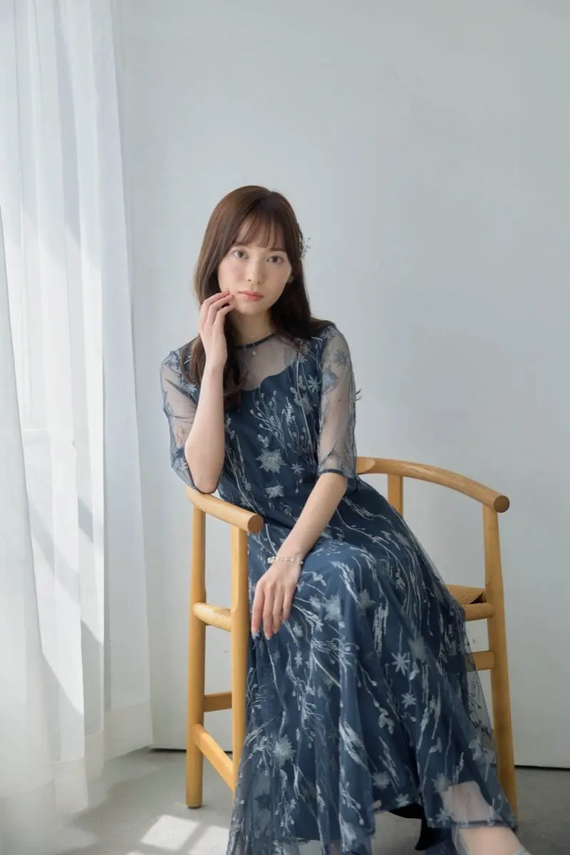 ブルーのフラワーチュールドレス | ANDRESD | M | 結婚式パーティーの
