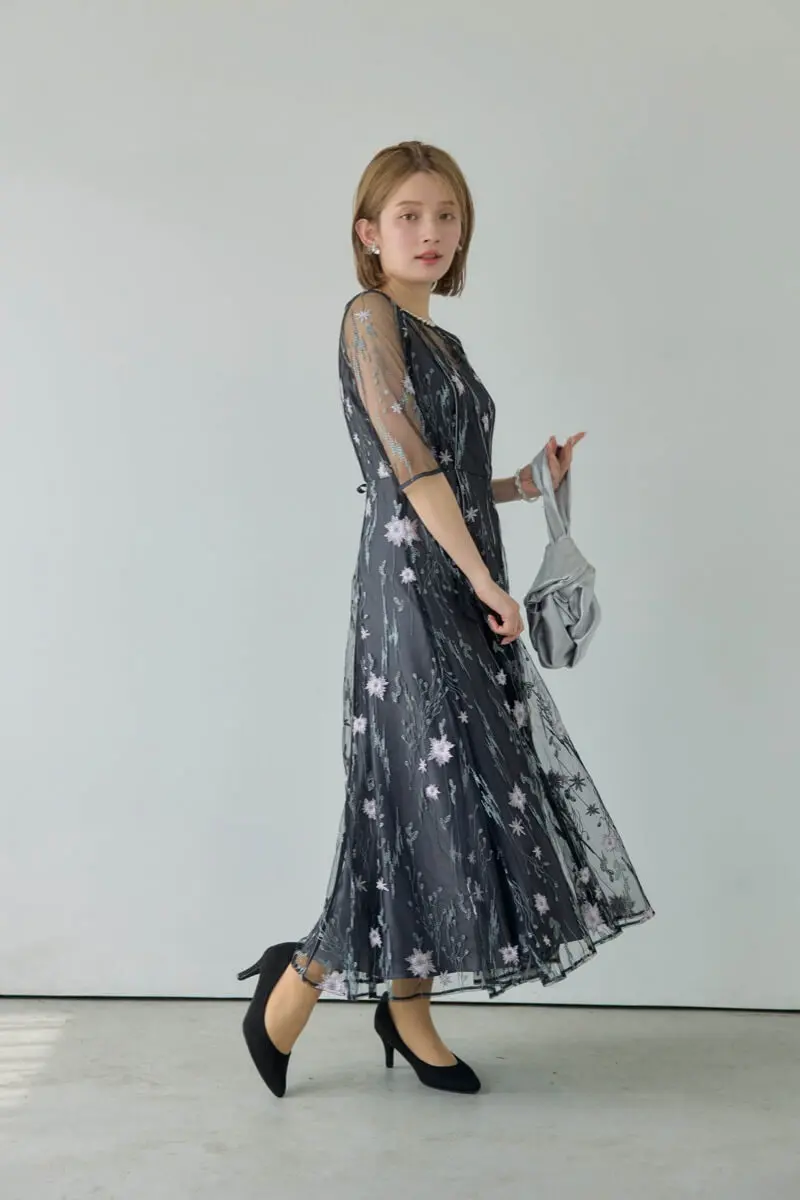 ブラックのフラワーチュールドレス | ANDRESD | M | 結婚式パーティー