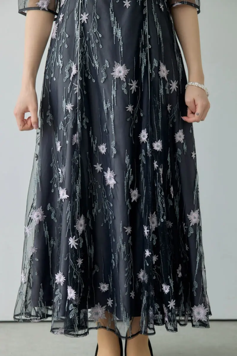 ブラックのフラワーチュールドレス | ANDRESD | M | 結婚式パーティー