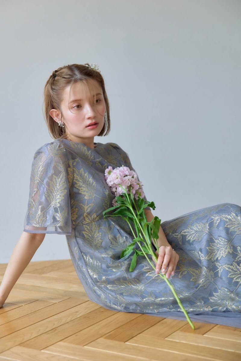 ブルーのラメジャガードドレスの商品画像1