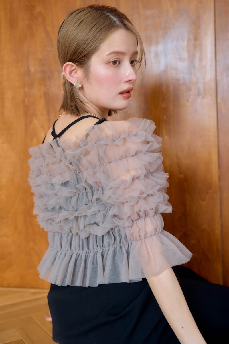 グレージュ×ブラックのシャーリングチュールトップス付きドレスの商品画像14